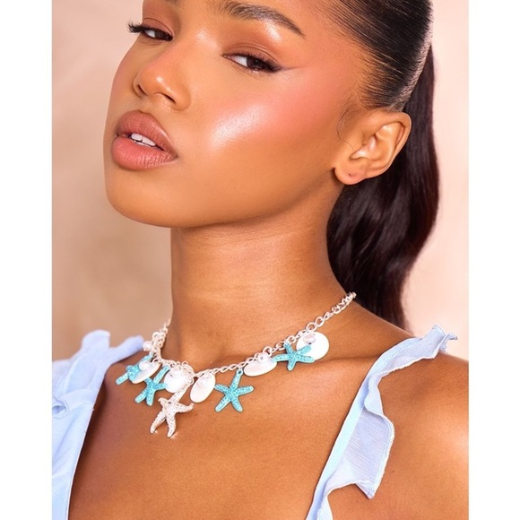 PrettyLittleThing Silver Starfish Charm Necklace One Size NWT - Picture 1 of 7